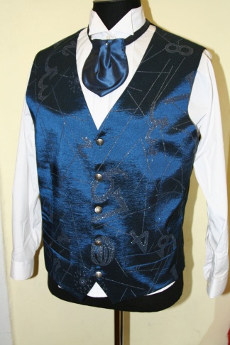 Жилет фото 799