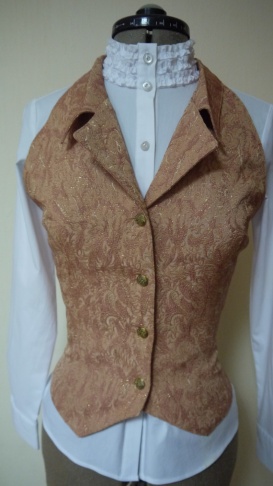 Жилет фото 750