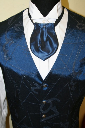 Жилет фото 820